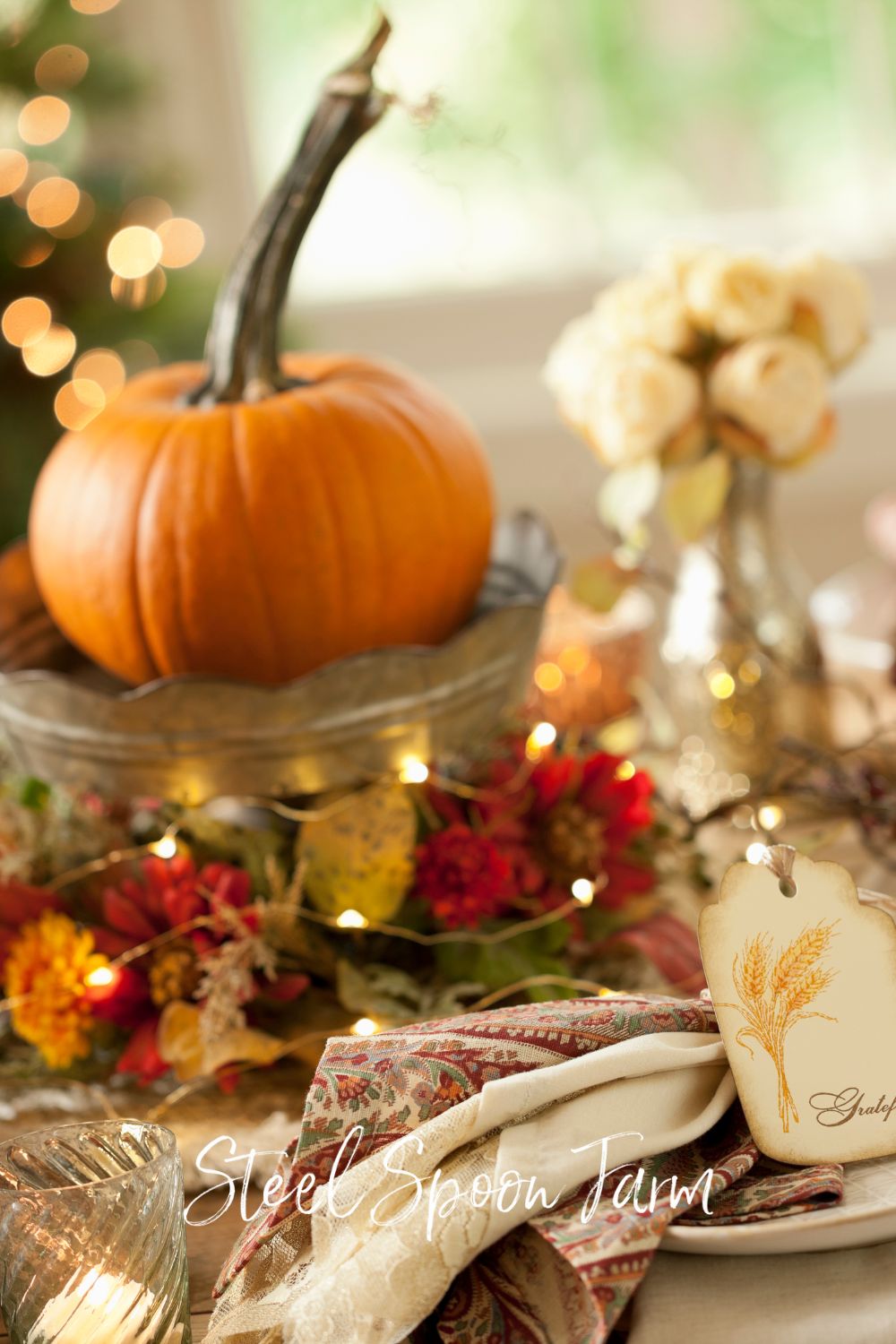 3 Ways to Decorate Your Thanksgiving Table